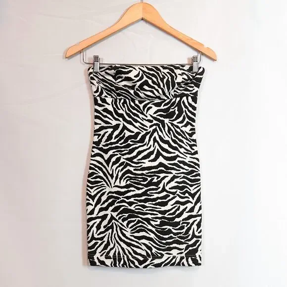 VINTAGE Y2K F21 Zebra Strapless Mini Dress Sz. S - Picture 1 of 5